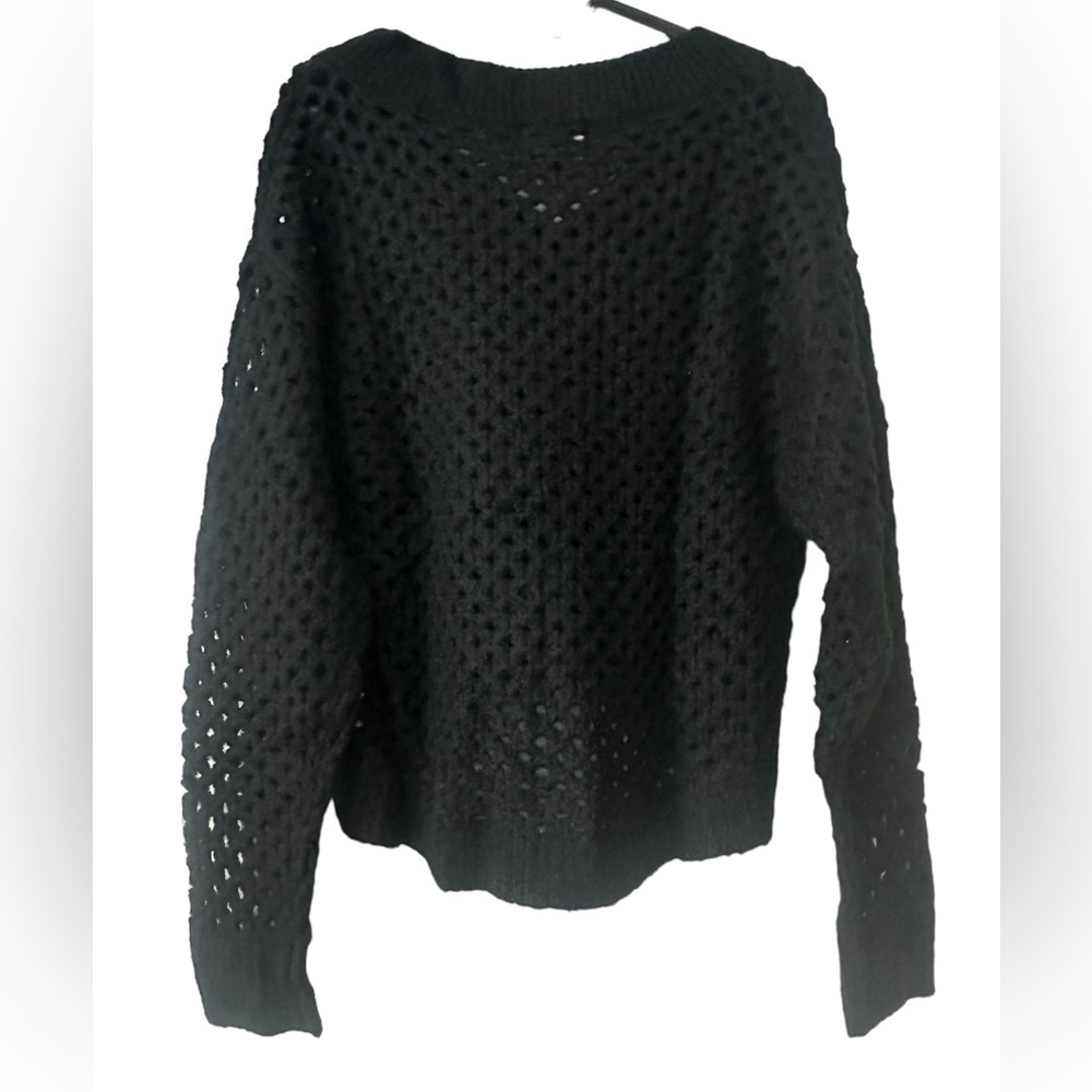 Sweater by Universal Thread - Picture 2 of 6